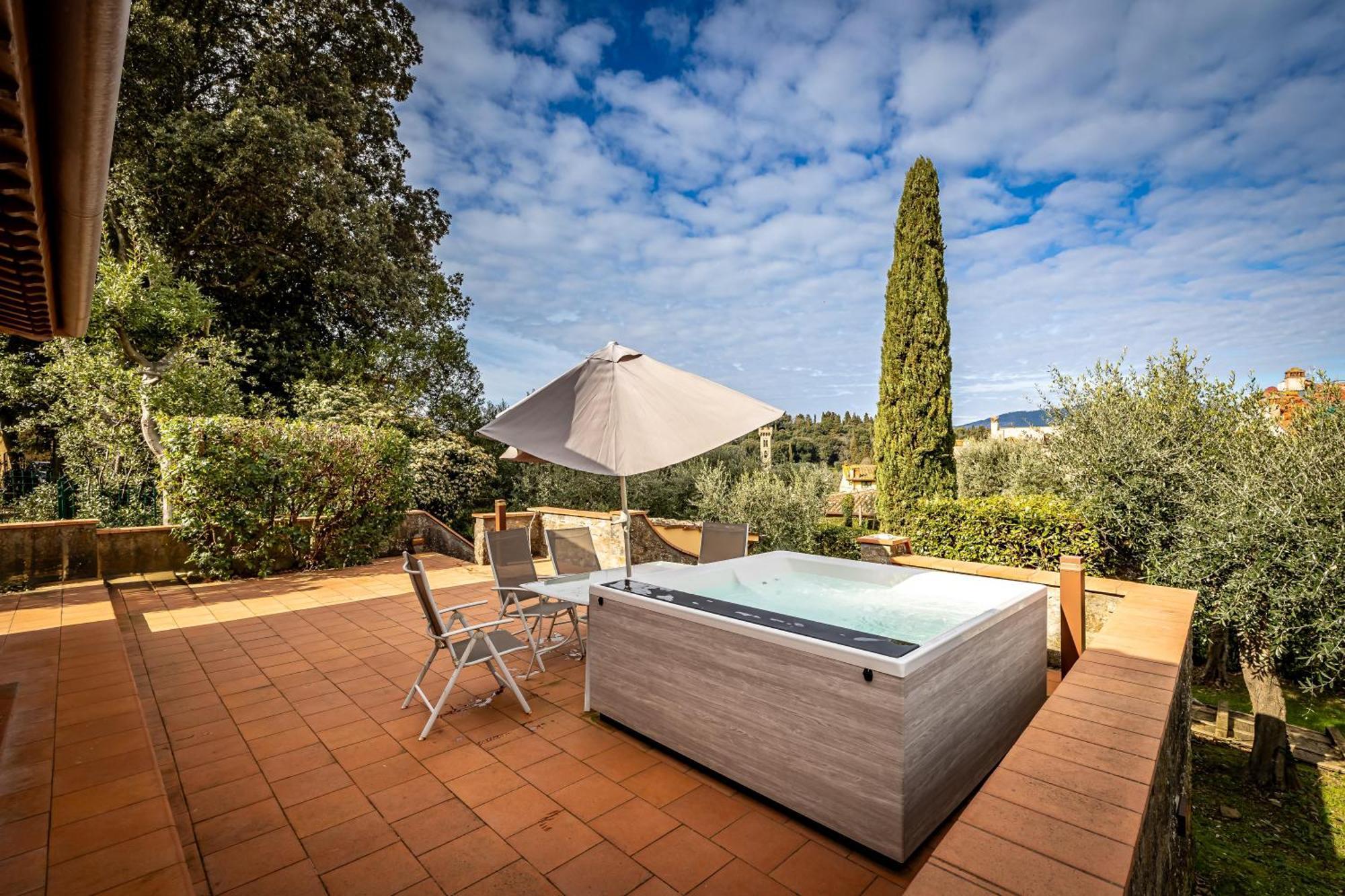 Yid Cozy House In Fiesole With Jacuzzi Apartment Bagian luar foto